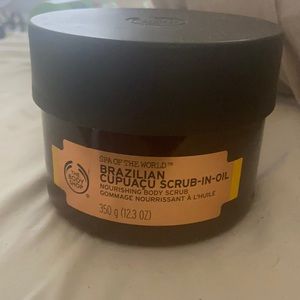 Brazilian cupuacu scrub in oil